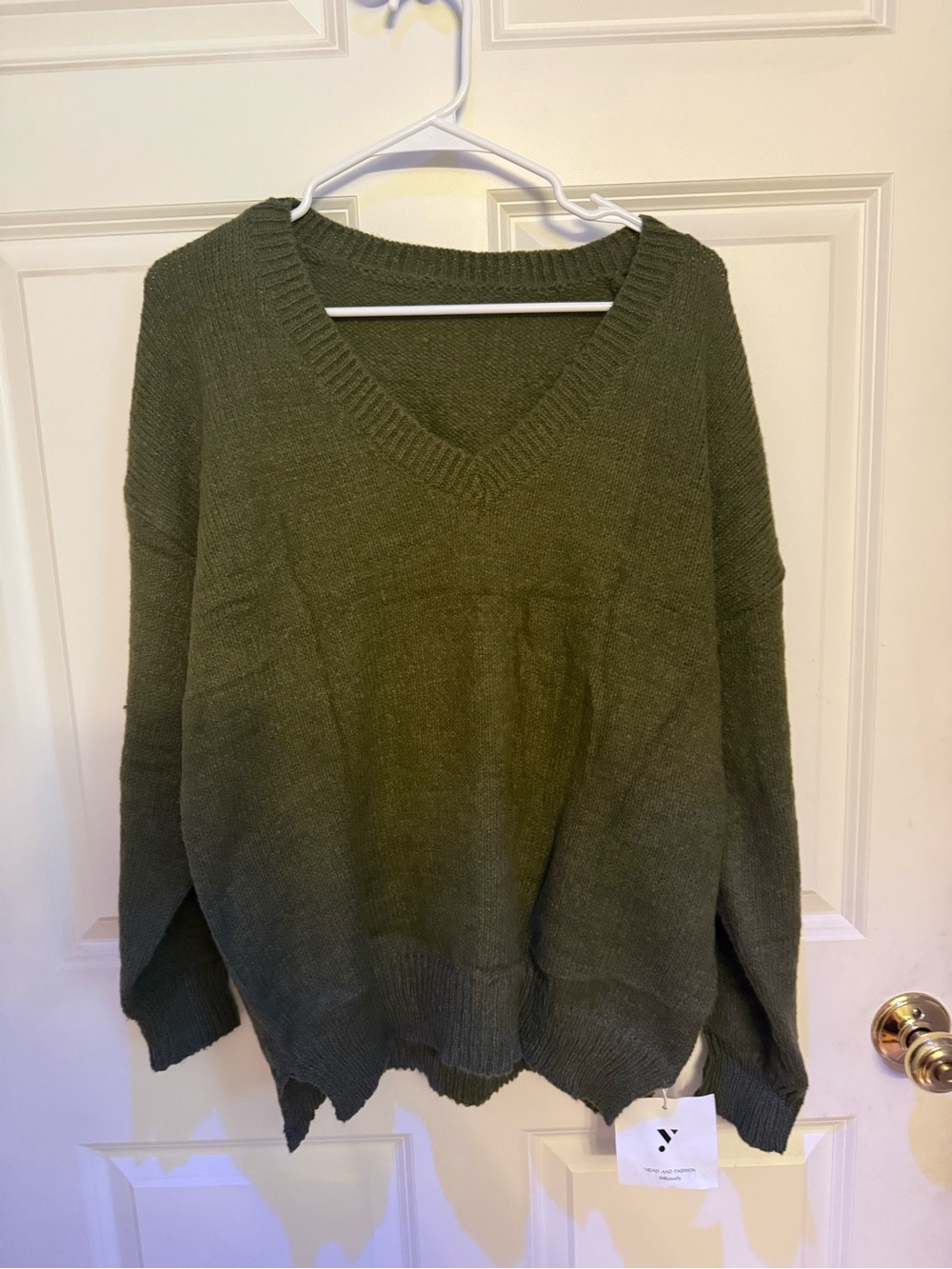 Relaxed V-Neck Sweater in Olive